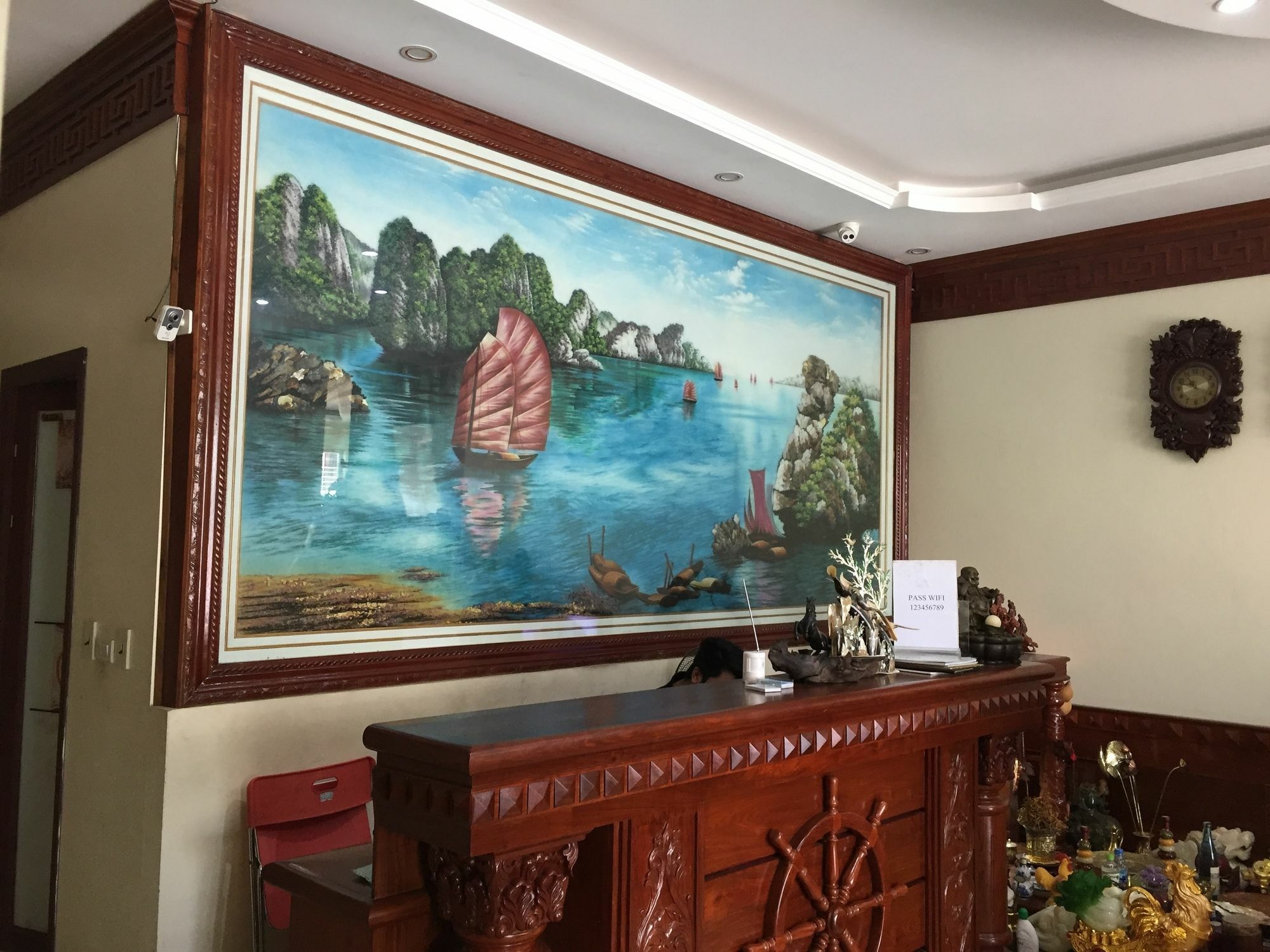 Ruby Ha Long Hotel エクステリア 写真