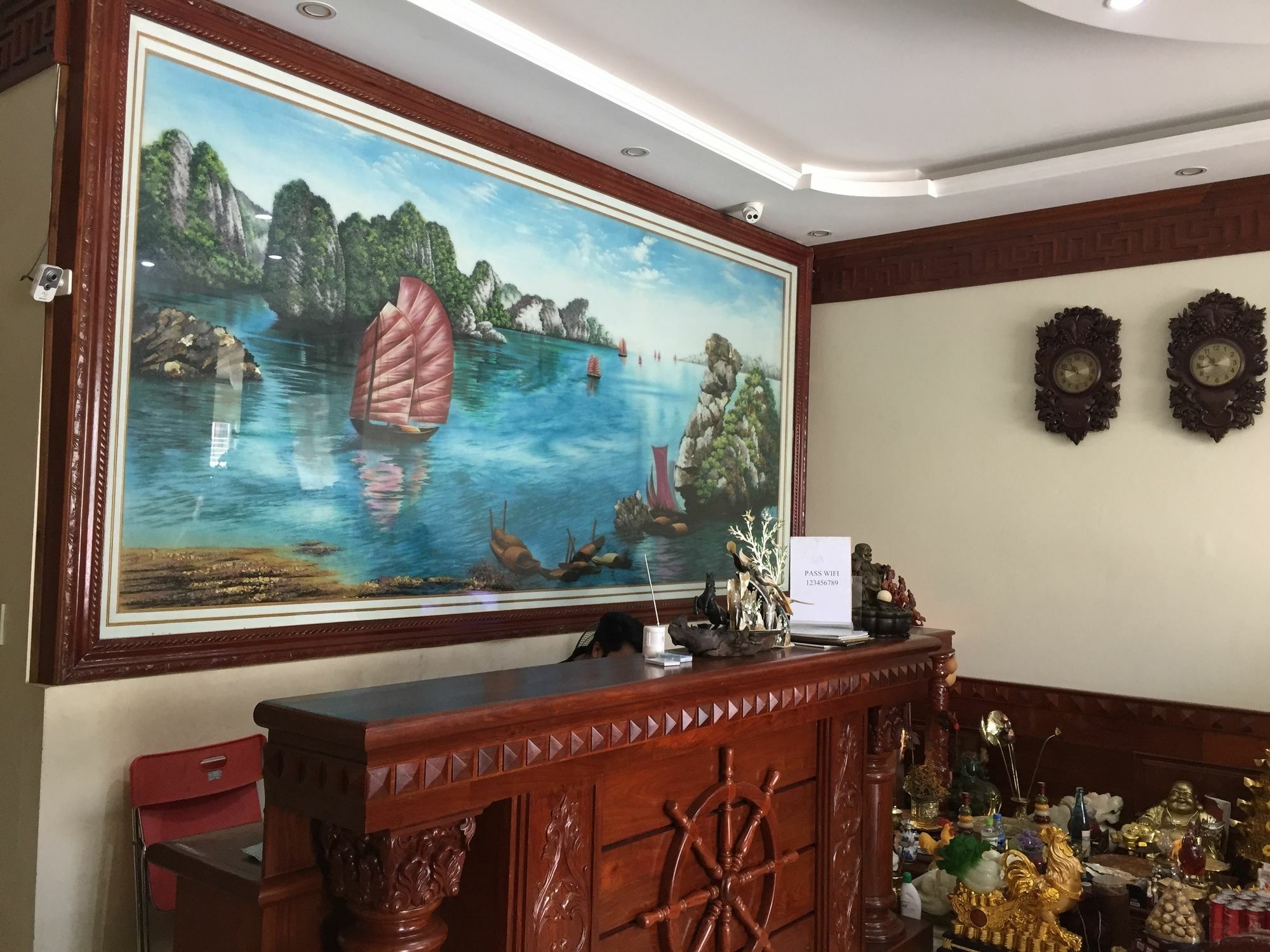 Ruby Ha Long Hotel エクステリア 写真